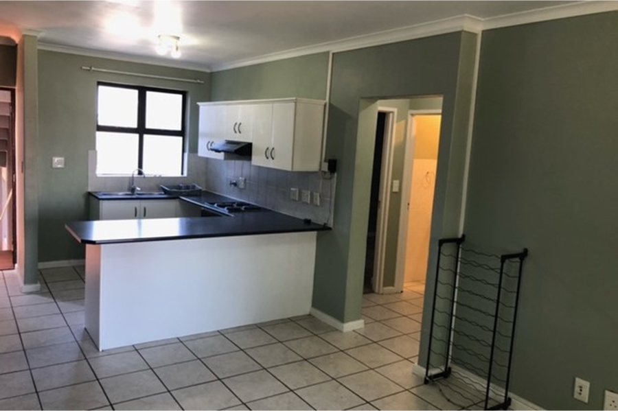 2 Bedroom Property for Sale in Parklands Western Cape
